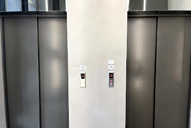 1829387642203588