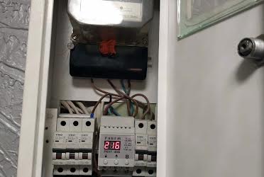 1836966688128590