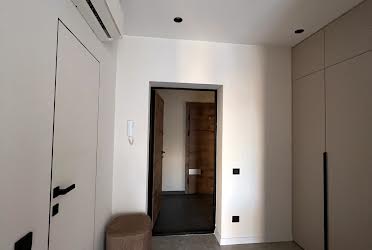1835477934586594