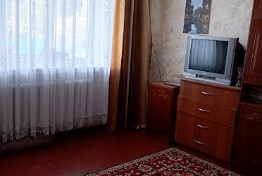 1835359896026602