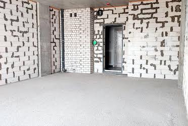 1827559270983604