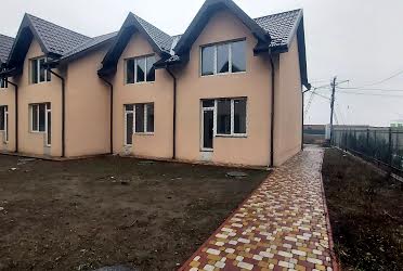 1800844537472607