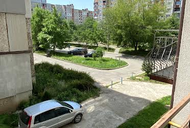 1809826533439061