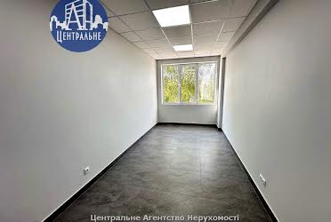 1832802469880611