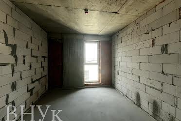 1834021541660612