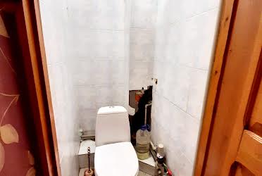 1835442084858612