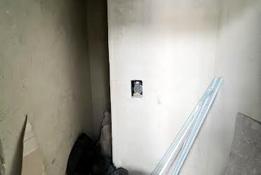 1833278402075626