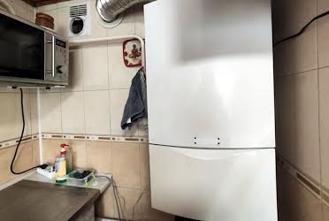 1834806081896628