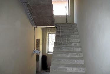 1836456599867635