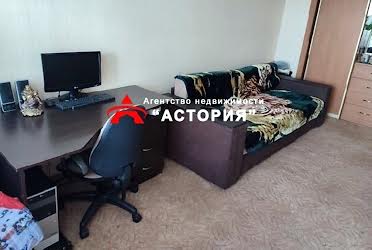 1831995662569641