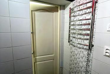 1834803779451065