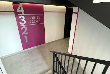 1826486698195650