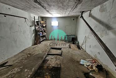 1826932181432652