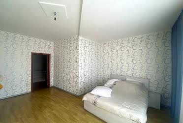 1835206195827659