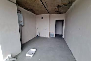 1823695790676673