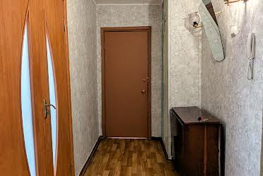1832563446434675