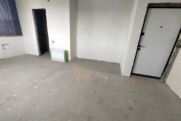 1834094797133675