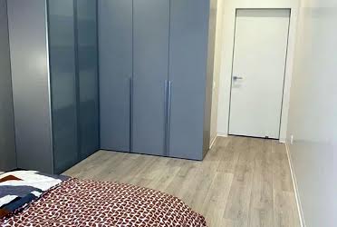 1832537066331676
