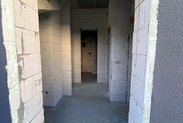 1826382644989679
