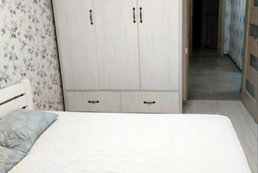 1836907678535686