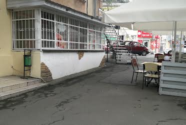 1831807249289070