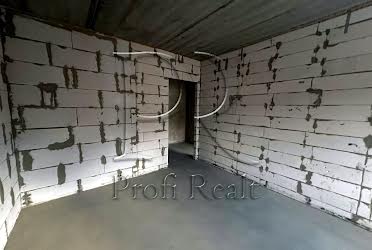 1833822226927702