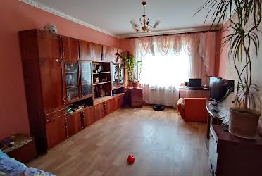 1834169335546707