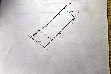 1836365725651714