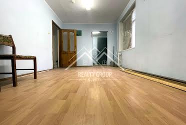 1833543721002074