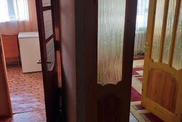 1831563661218758