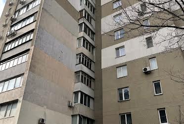 1831923501557079