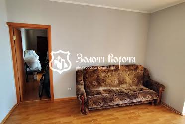 1831008248462796