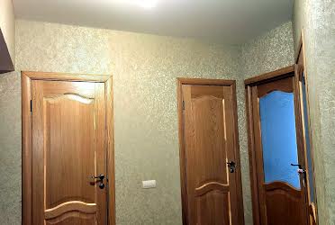 1833812211851080