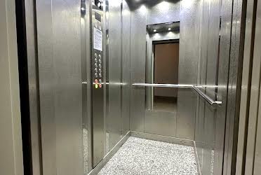 1832917460248812
