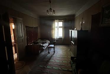 1813704546840082