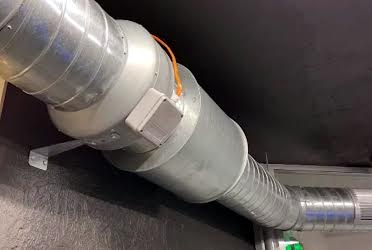 1835797282365835
