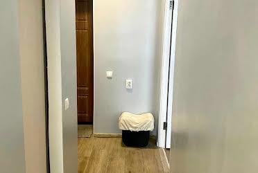 1835537893416838