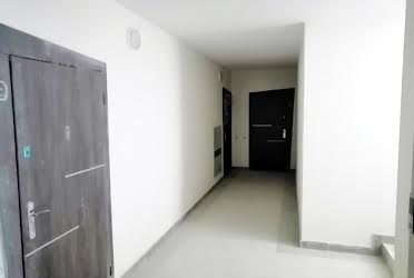1827044211084084