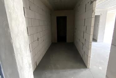 1832714960617845