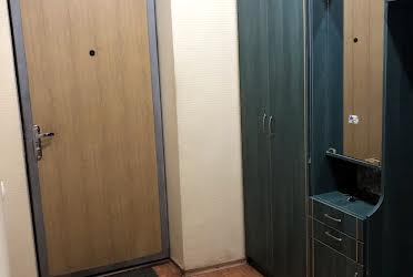 1836068581350856