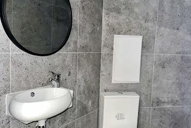 1829558480565862