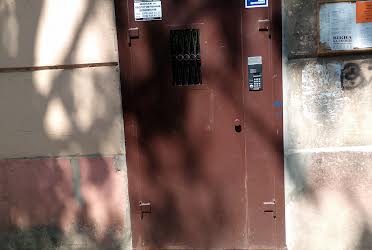 1835161577387867