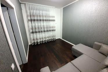 1834164428470868
