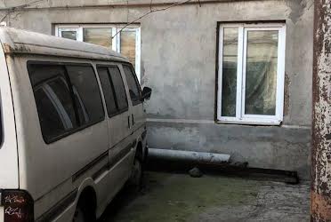 1836884475312873