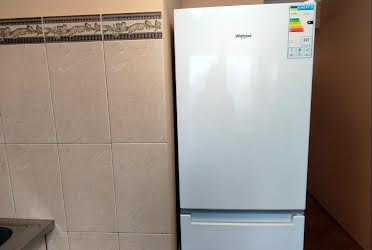 1832346031105877