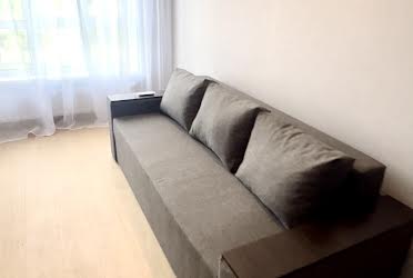 1832643102028088