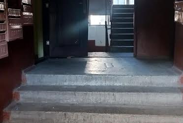 1836620867532881