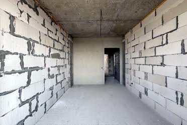1834618778193888