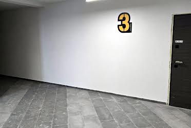 1836096515460898