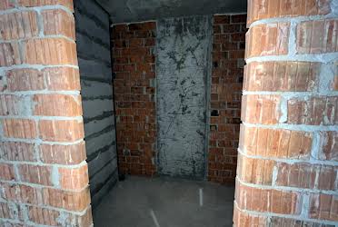 1828670743765903